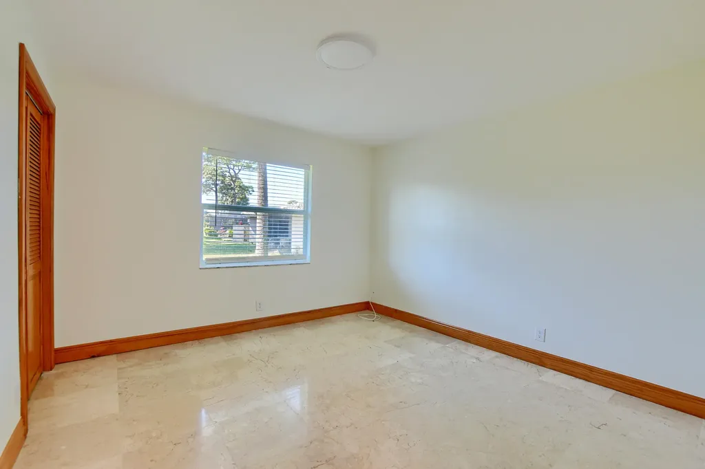 2334 Timbercreek Circle NW Boca Raton FL 33431