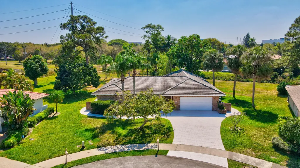 2334 Timbercreek Circle NW Boca Raton FL 33431