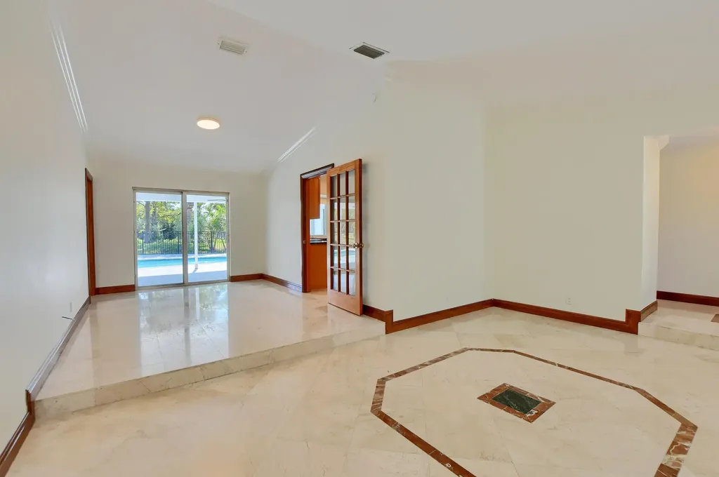 2334 Timbercreek Circle NW Boca Raton FL 33431