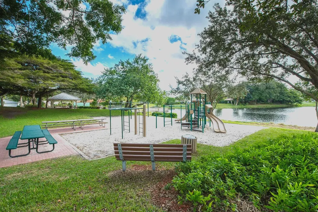 2334 Timbercreek Circle NW Boca Raton FL 33431