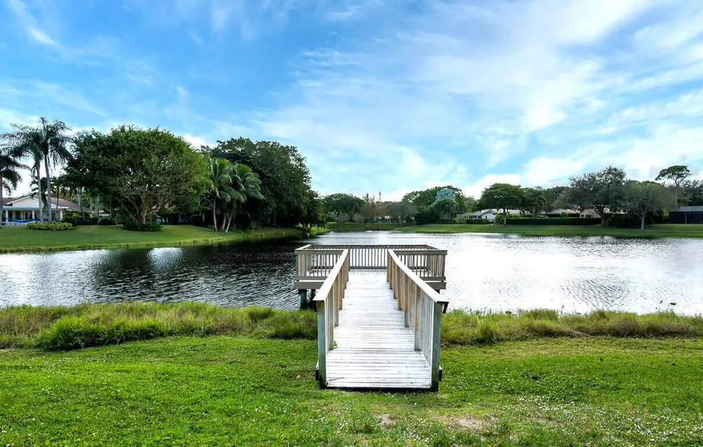 2334 Timbercreek Circle NW Boca Raton FL 33431