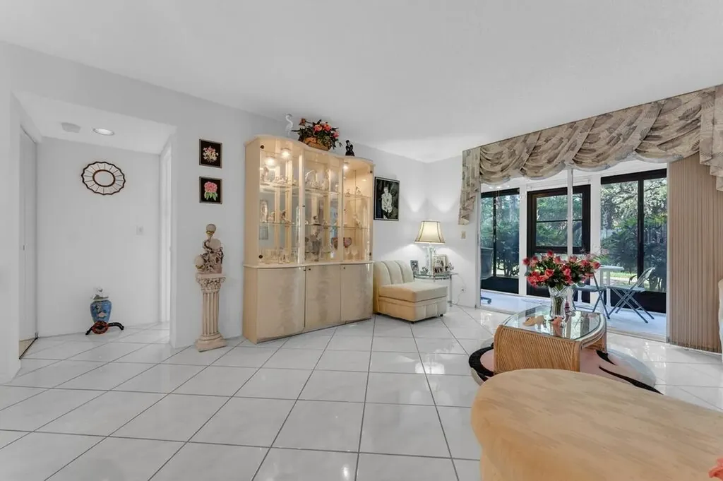 7301 Amberly Lane Delray Beach FL 33446