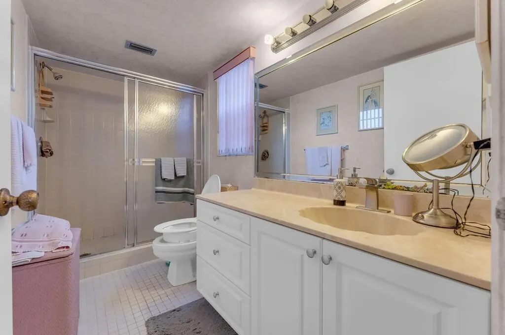 7301 Amberly Lane Delray Beach FL 33446