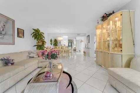 7301 Amberly Lane Delray Beach FL 33446