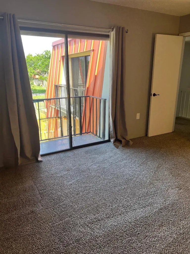 3249 Gardens East Drive Palm Beach Gardens FL 33410