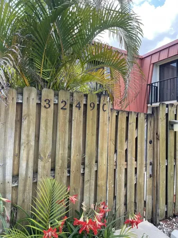 3249 Gardens East Drive Palm Beach Gardens FL 33410