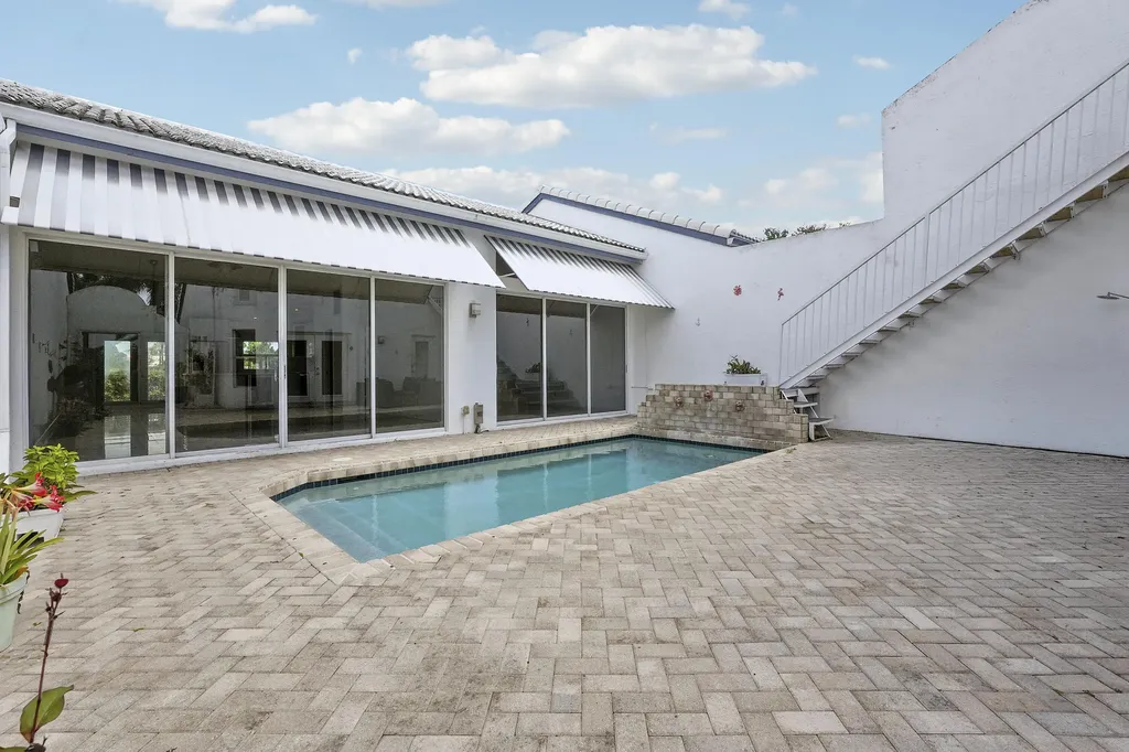 3703 Mykonos Court Boca Raton FL 33487