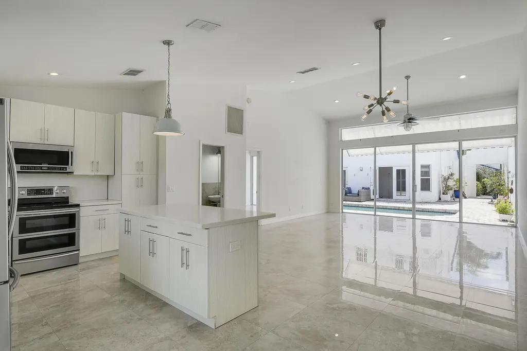 3703 Mykonos Court Boca Raton FL 33487