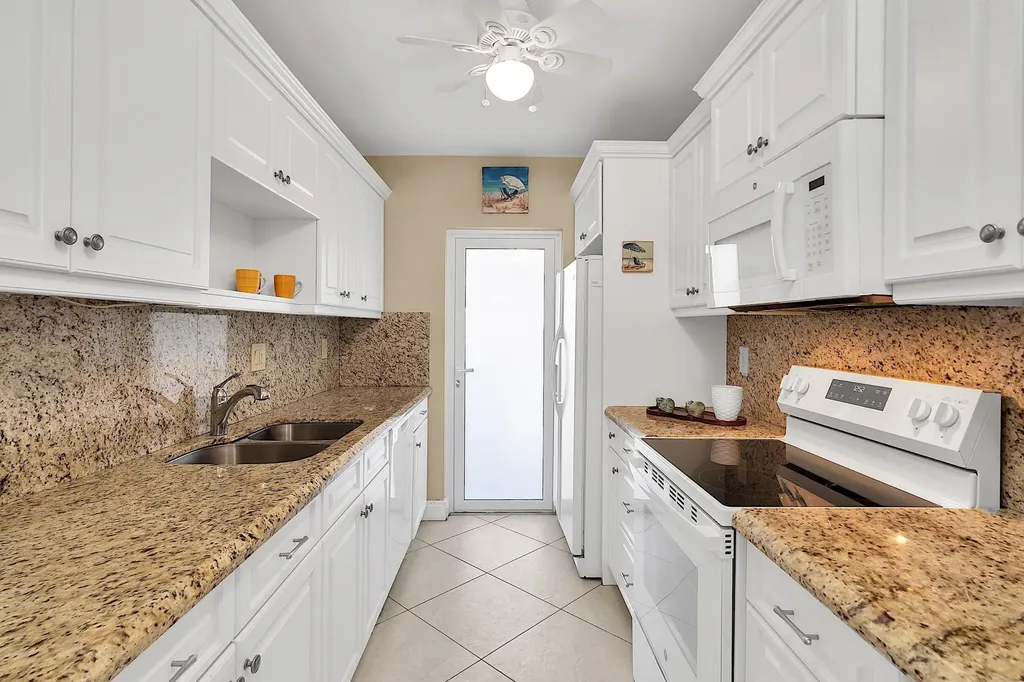 103 NE 19th Avenue Deerfield Beach FL 33441
