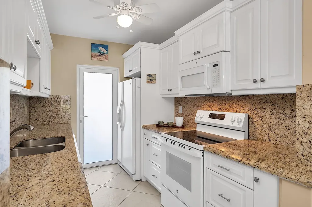 103 NE 19th Avenue Deerfield Beach FL 33441