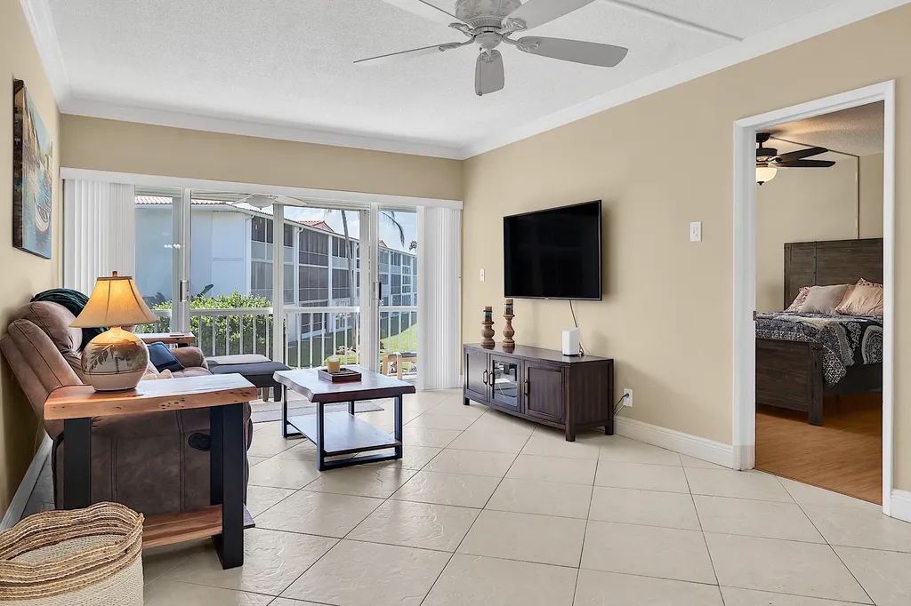 103 NE 19th Avenue Deerfield Beach FL 33441