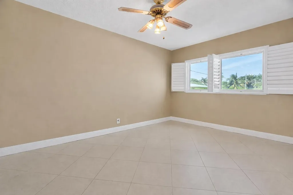 103 NE 19th Avenue Deerfield Beach FL 33441