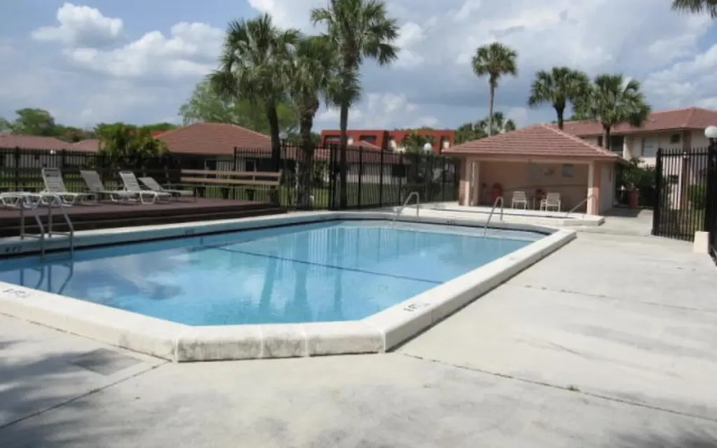 9973 Three Lakes Circle Boca Raton FL 33428