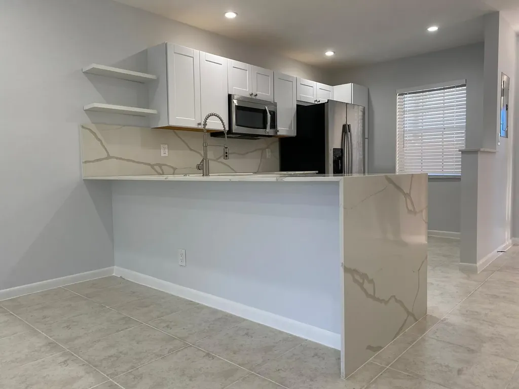 9973 Three Lakes Circle Boca Raton FL 33428