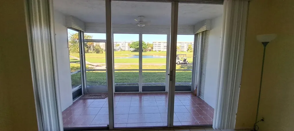 901 Cypress Terrace Pompano Beach FL 33069