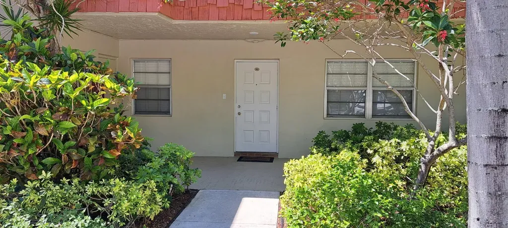 901 Cypress Terrace Pompano Beach FL 33069