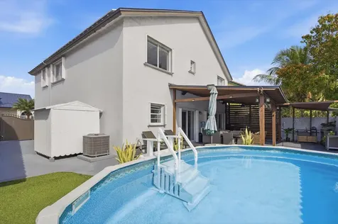 18811 NW 80th Avenue Hialeah FL 33015