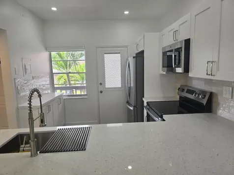 18555 NE 14th Avenue Miami FL 33179
