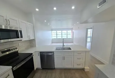 18555 NE 14th Avenue Miami FL 33179