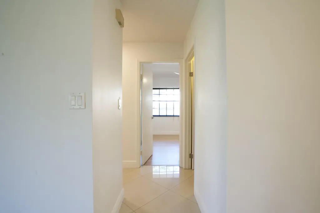 8989 W Sunrise Boulevard Plantation FL 33322