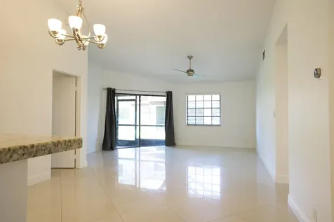 8989 W Sunrise Boulevard Plantation FL 33322