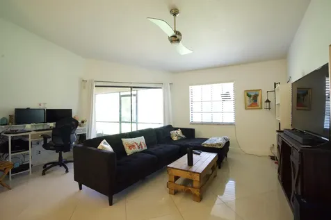 8989 W Sunrise Boulevard Plantation FL 33322