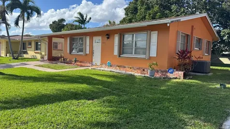 4511 NW 45th Court Tamarac FL 33319