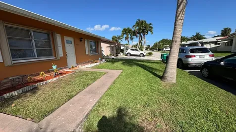 4511 NW 45th Court Tamarac FL 33319