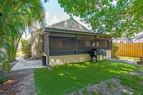 5710 Dewberry Way West Palm Beach FL 33415
