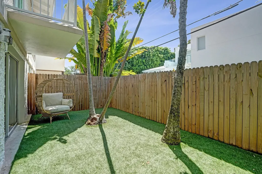 1520 SE 1st Street Fort Lauderdale FL 33301