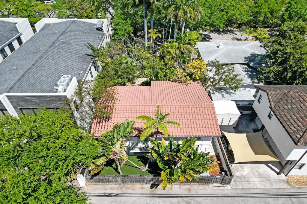 1520 SE 1st Street Fort Lauderdale FL 33301