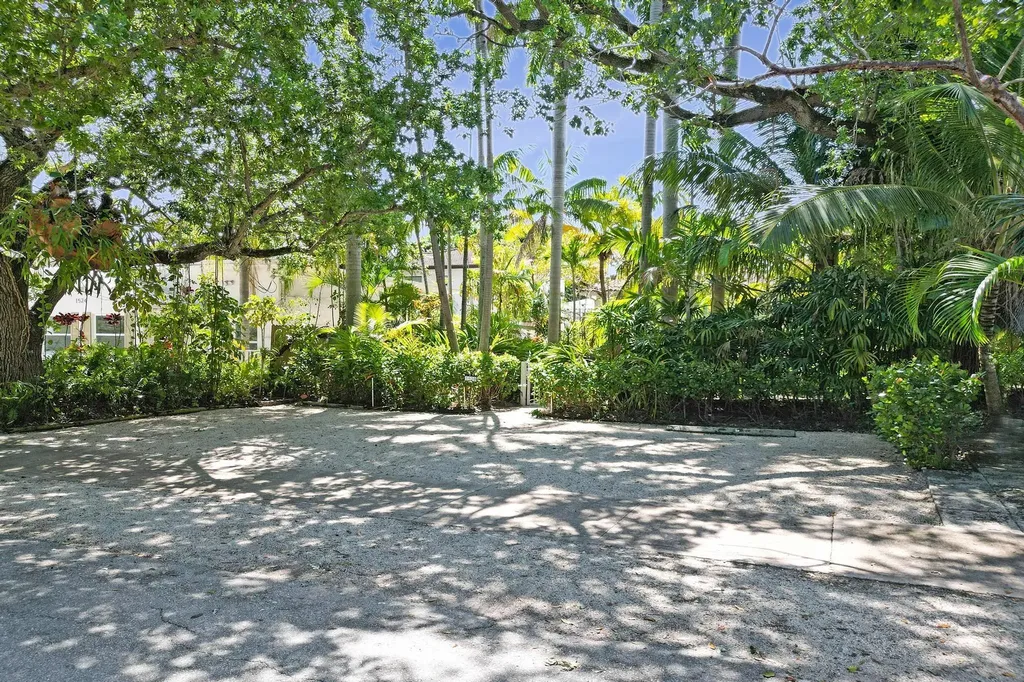 1520 SE 1st Street Fort Lauderdale FL 33301
