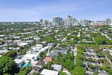 1520 SE 1st Street Fort Lauderdale FL 33301