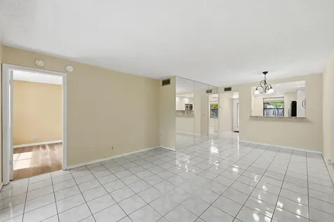 10434 Sunrise Lakes Boulevard Sunrise FL 33322