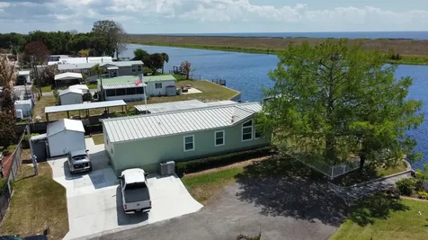 7902 SE 95th Trail Okeechobee FL 34974
