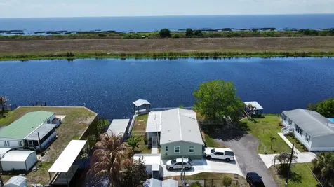 7902 SE 95th Trail Okeechobee FL 34974