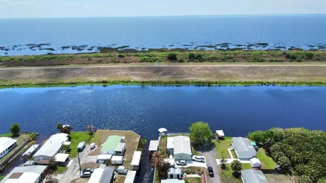 7902 SE 95th Trail Okeechobee FL 34974
