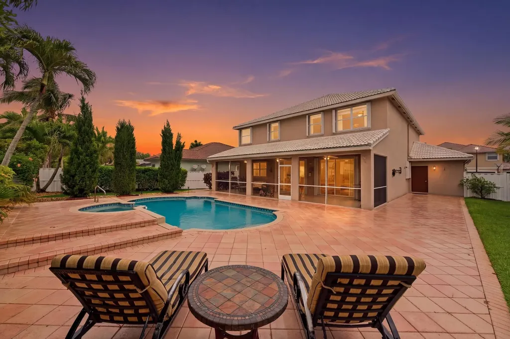 648 SW 168th Terrace Pembroke Pines FL 33027