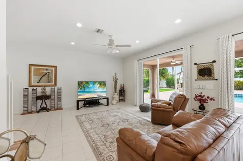 648 SW 168th Terrace Pembroke Pines FL 33027