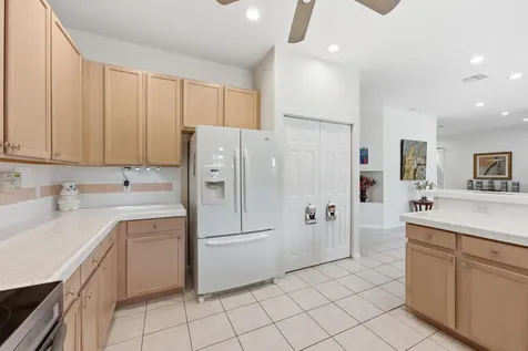 648 SW 168th Terrace Pembroke Pines FL 33027