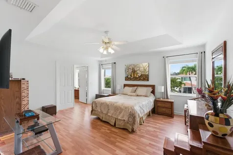 648 SW 168th Terrace Pembroke Pines FL 33027
