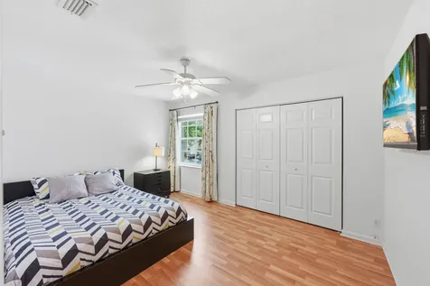 648 SW 168th Terrace Pembroke Pines FL 33027