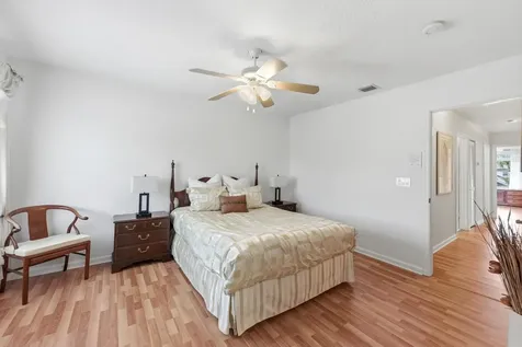 648 SW 168th Terrace Pembroke Pines FL 33027