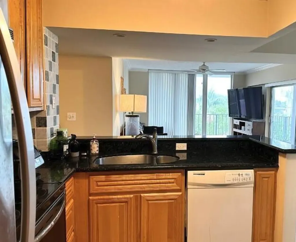 1625 SE 10th Avenue Fort Lauderdale FL 33316