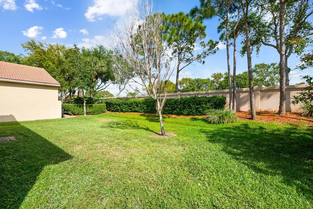 6843 Montrose Way Boynton Beach FL 33437