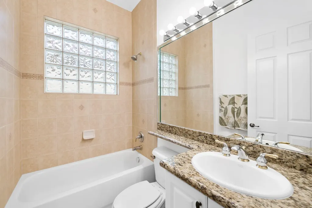 6843 Montrose Way Boynton Beach FL 33437