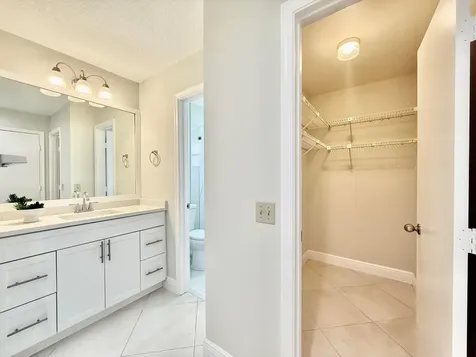 9890 Pecan Tree Drive Boynton Beach FL 33436