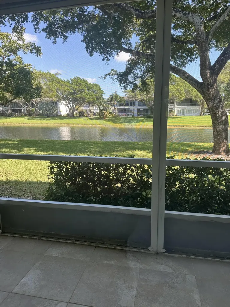 51 Tilford C Deerfield Beach FL 33442