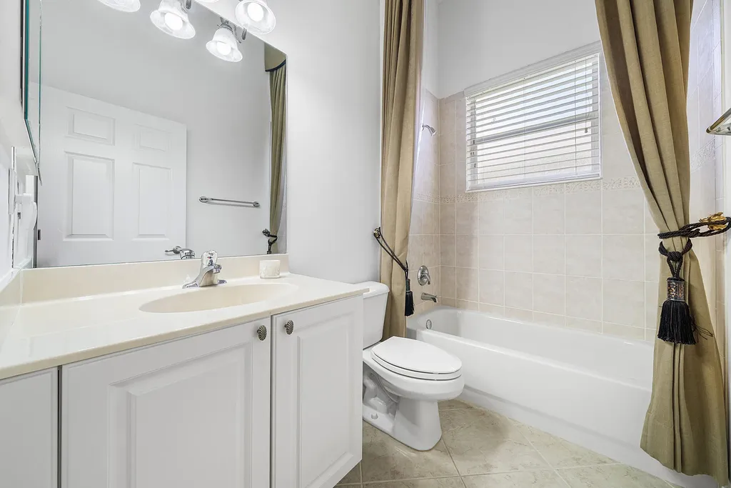 9740 Donato Way Lake Worth FL 33467