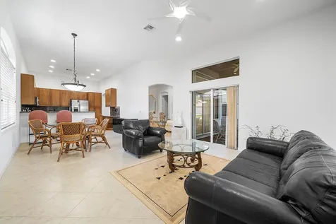 9740 Donato Way Lake Worth FL 33467